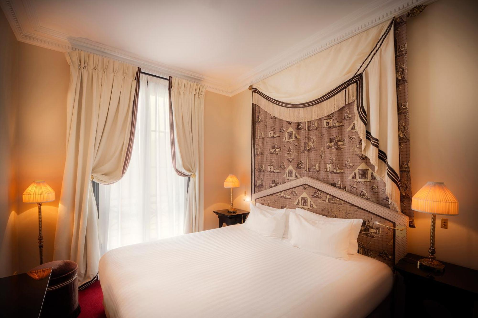 แมซง แอทธินี Hotel ปารีส ภายนอก รูปภาพ